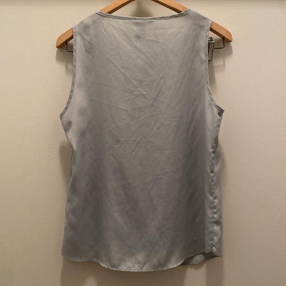 H&M Sleeveless Blouse, Size 2 - Picture 5 of 6